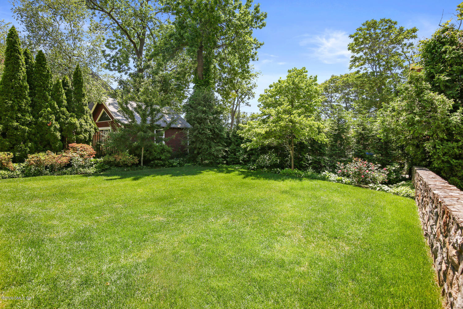 5 Bolling Place Greenwich, CT 06830 - Photo 21 of 24 5 Bolling Pl Greenwich CT-large-008-007-