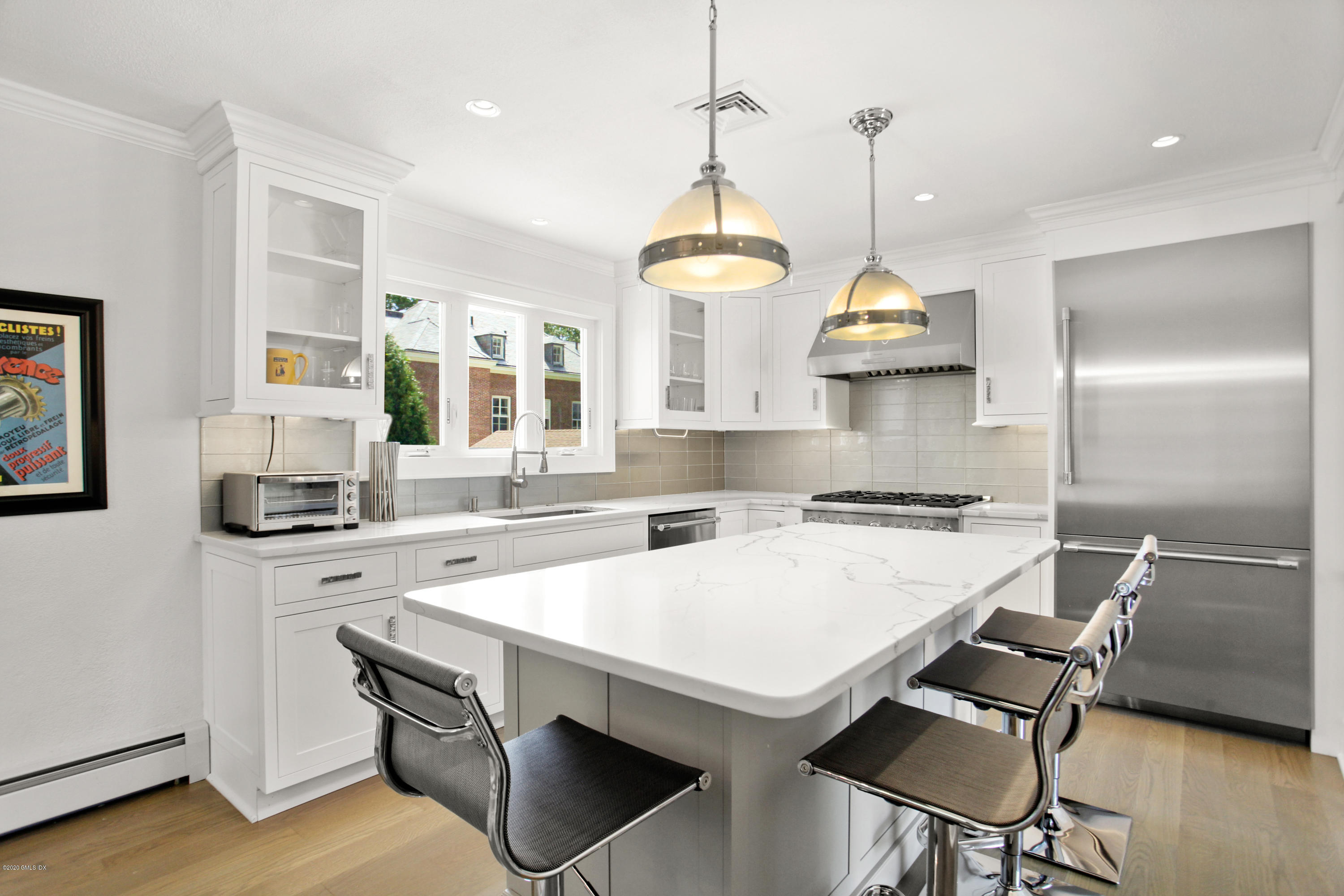 5 Bolling Place Greenwich, CT 06830 - Photo 8 of 24 5 Bolling Pl Greenwich CT-print-010-010-