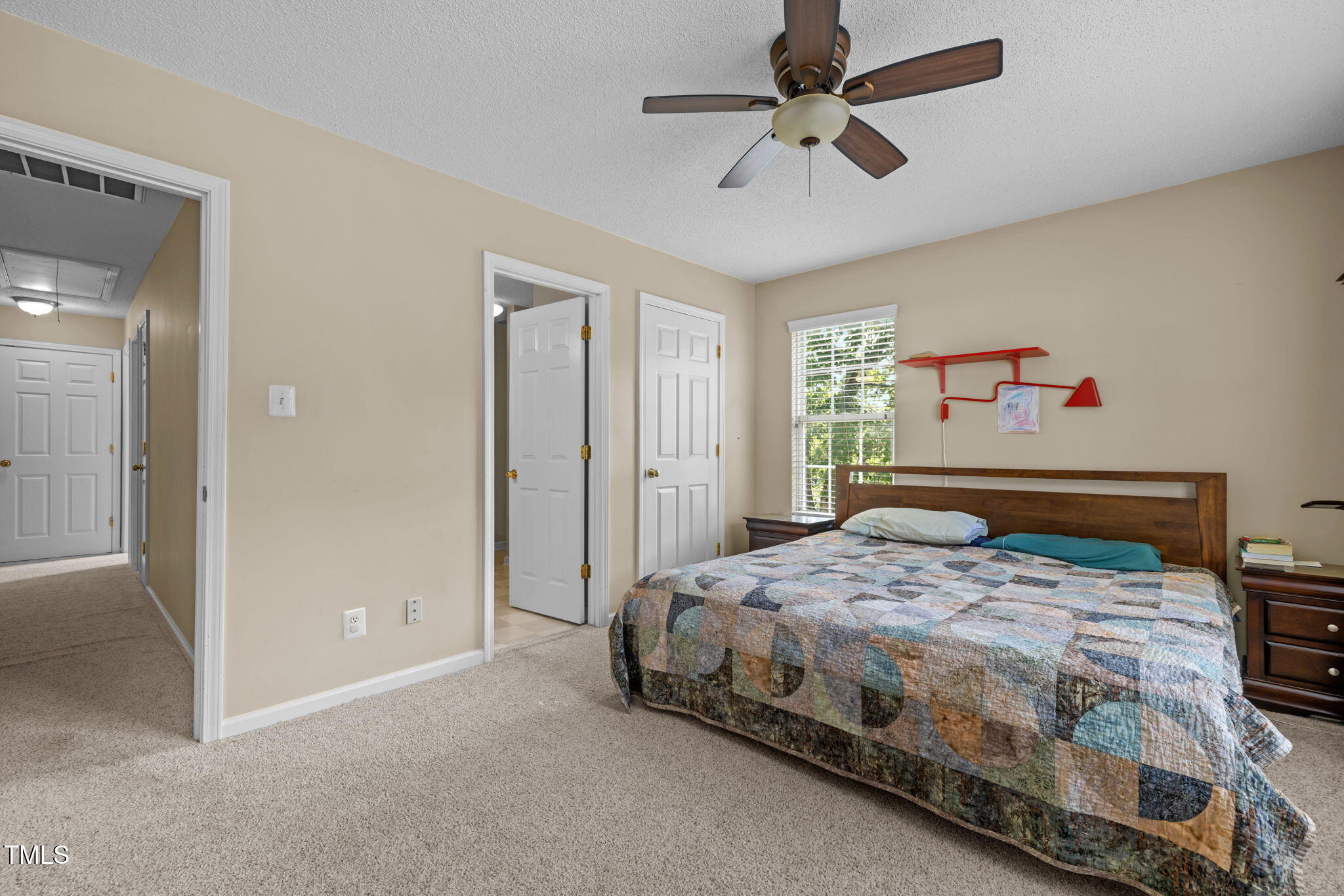 5300 Eolian Court Raleigh, NC 27607 - Photo 6 of 41 5-web-or-mls-5Z8A1492