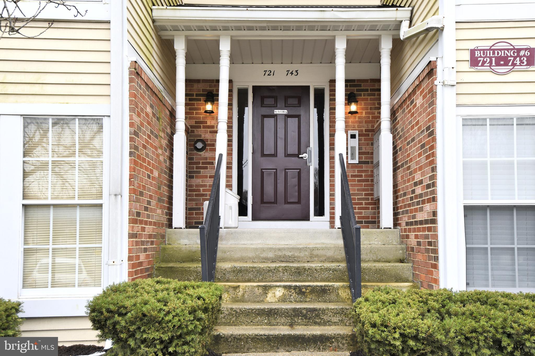733 Deering Road, Unit 6G Pasadena, MD 21122 - Photo 3 of 37 Exterior Front
