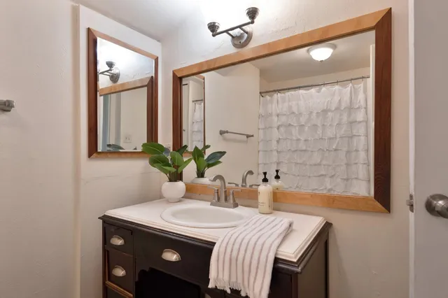 $519,000 | 1811 Little Creek Road, Auburn, CA 95602