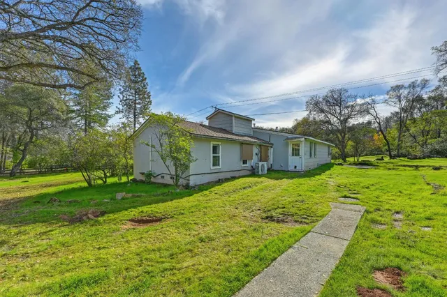 $519,000 | 1811 Little Creek Road, Auburn, CA 95602
