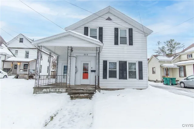 $199,900 | 211 West Lynde Street, Watertown, NY 13601