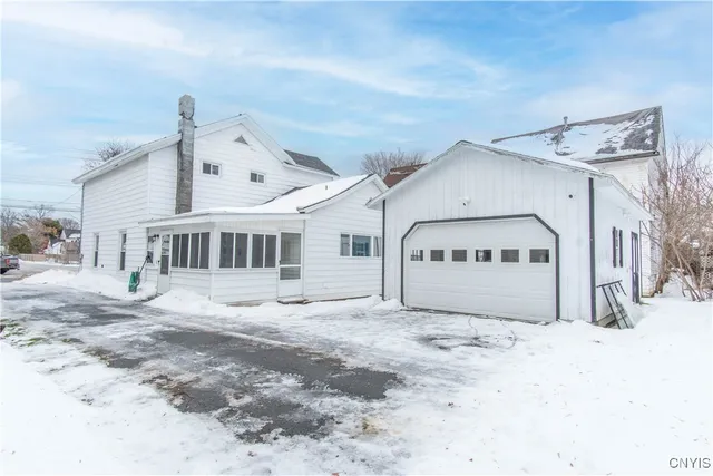 $199,900 | 211 West Lynde Street, Watertown, NY 13601