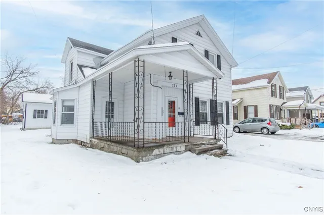 $199,900 | 211 West Lynde Street, Watertown, NY 13601
