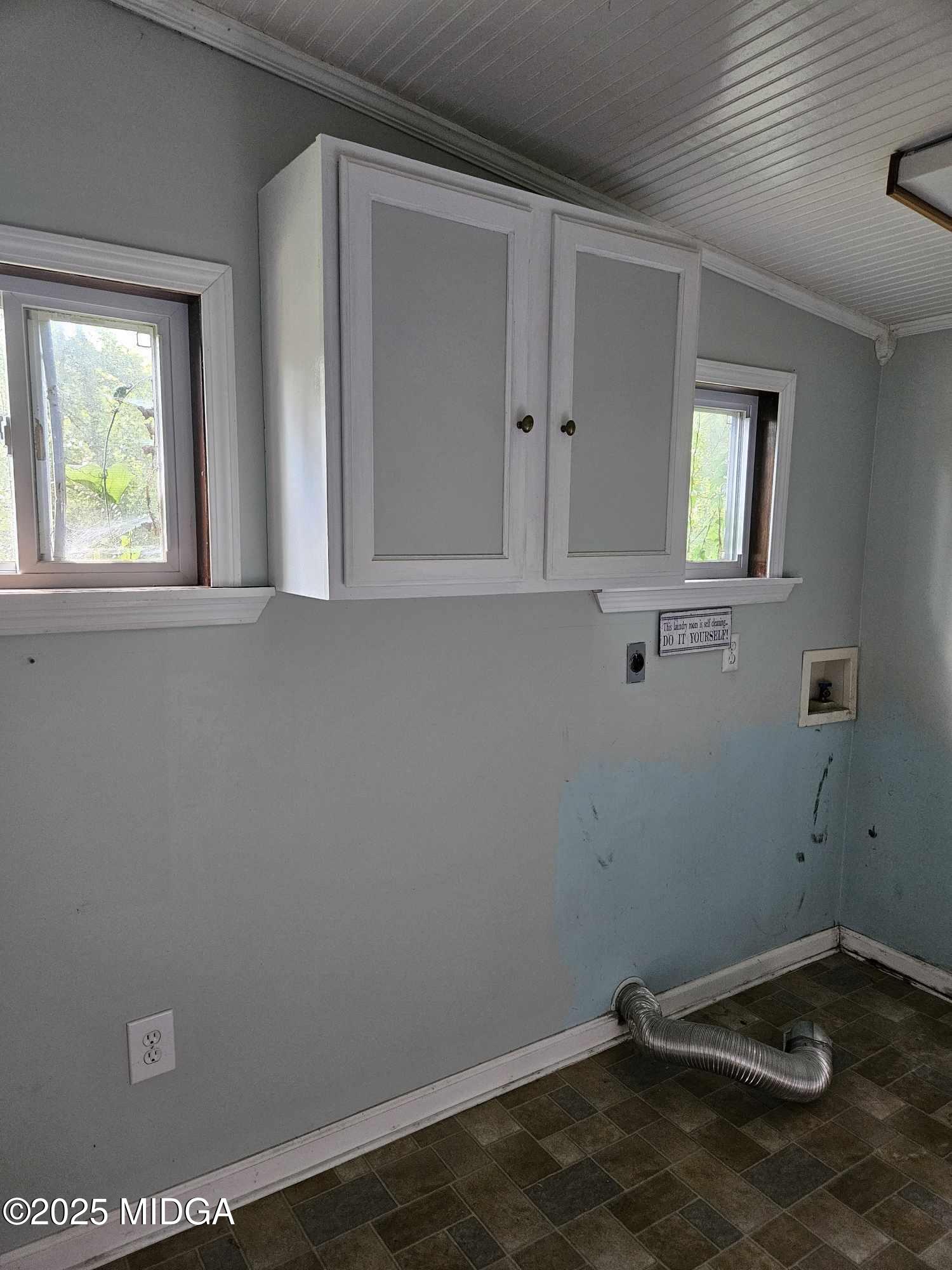 156 Rose Down Avenue Gray, GA 31032 - Photo 32 of 46 a view of small space