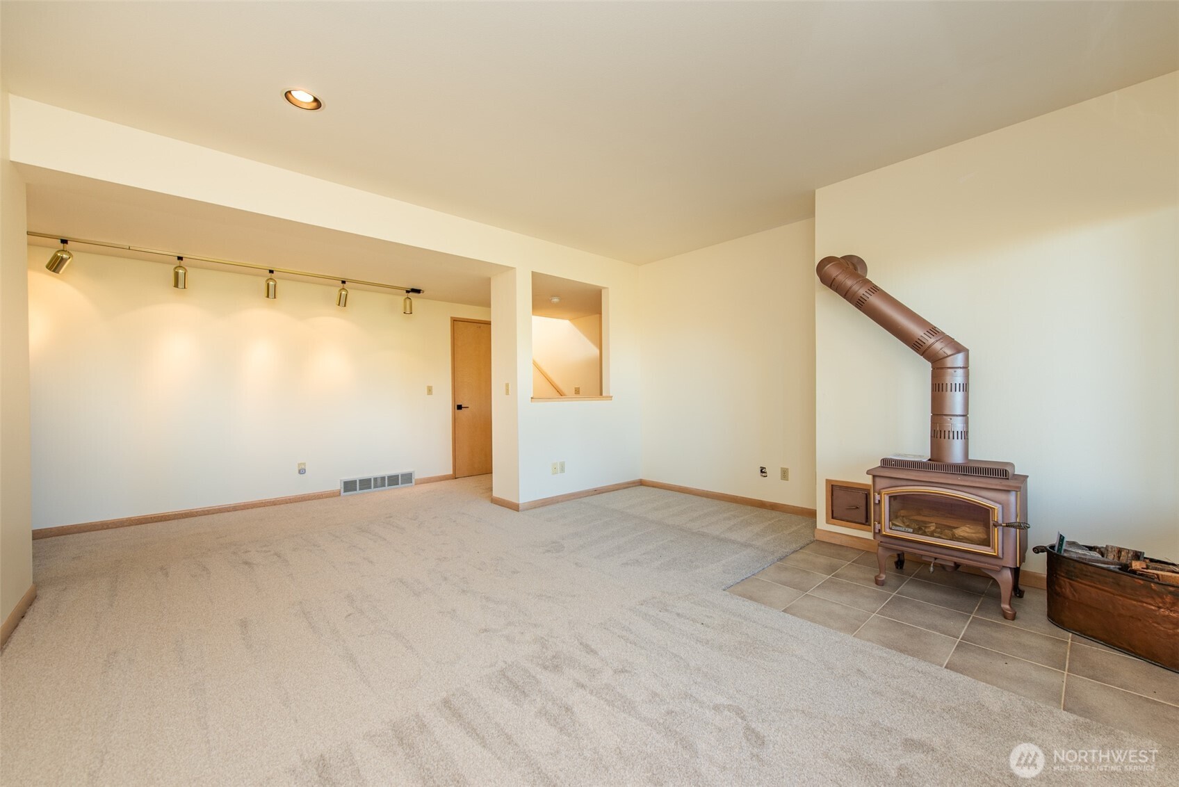 283 Fawn Lane Sequim, WA 98382 - Photo 33 of 38