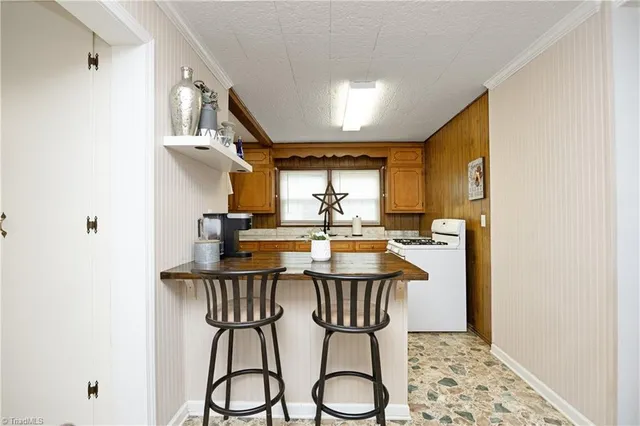 $285,000 | 612 North Carr Street, Mebane, NC 27302