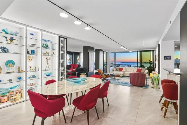 $1,550,000 | 1255 North Gulfstream Avenue, Unit 607, Sarasota, FL 34236