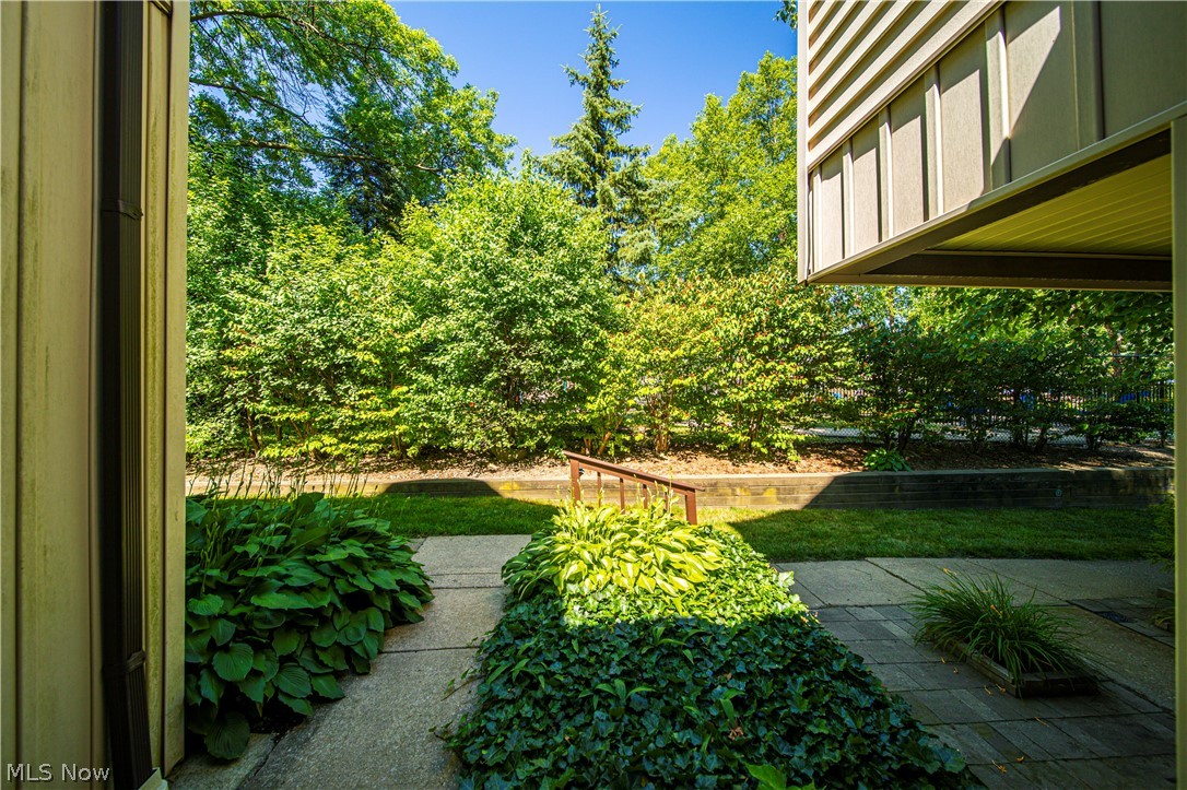 938 Som Center Road Cleveland, OH 44143 - Photo 29 of 35 Gallery Image 29