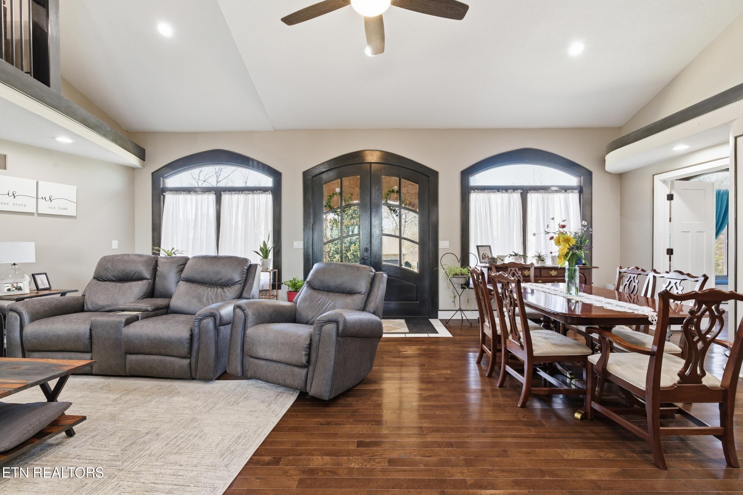 301 Inagehi Lane Loudon, TN 37774 - Photo 15 of 59 301_inaghei_ln_0044