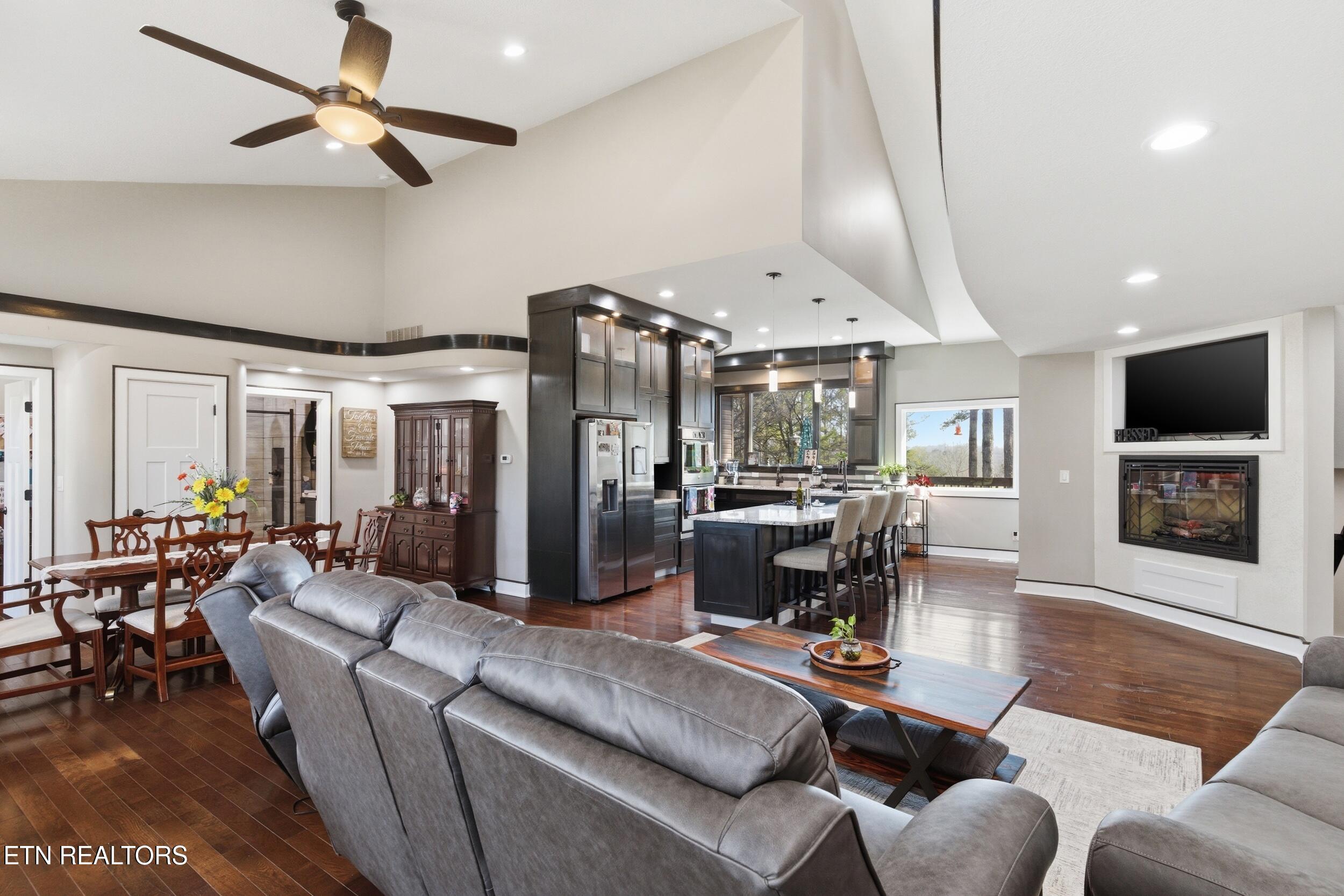 301 Inagehi Lane Loudon, TN 37774 - Photo 17 of 59 301_inaghei_ln_0050