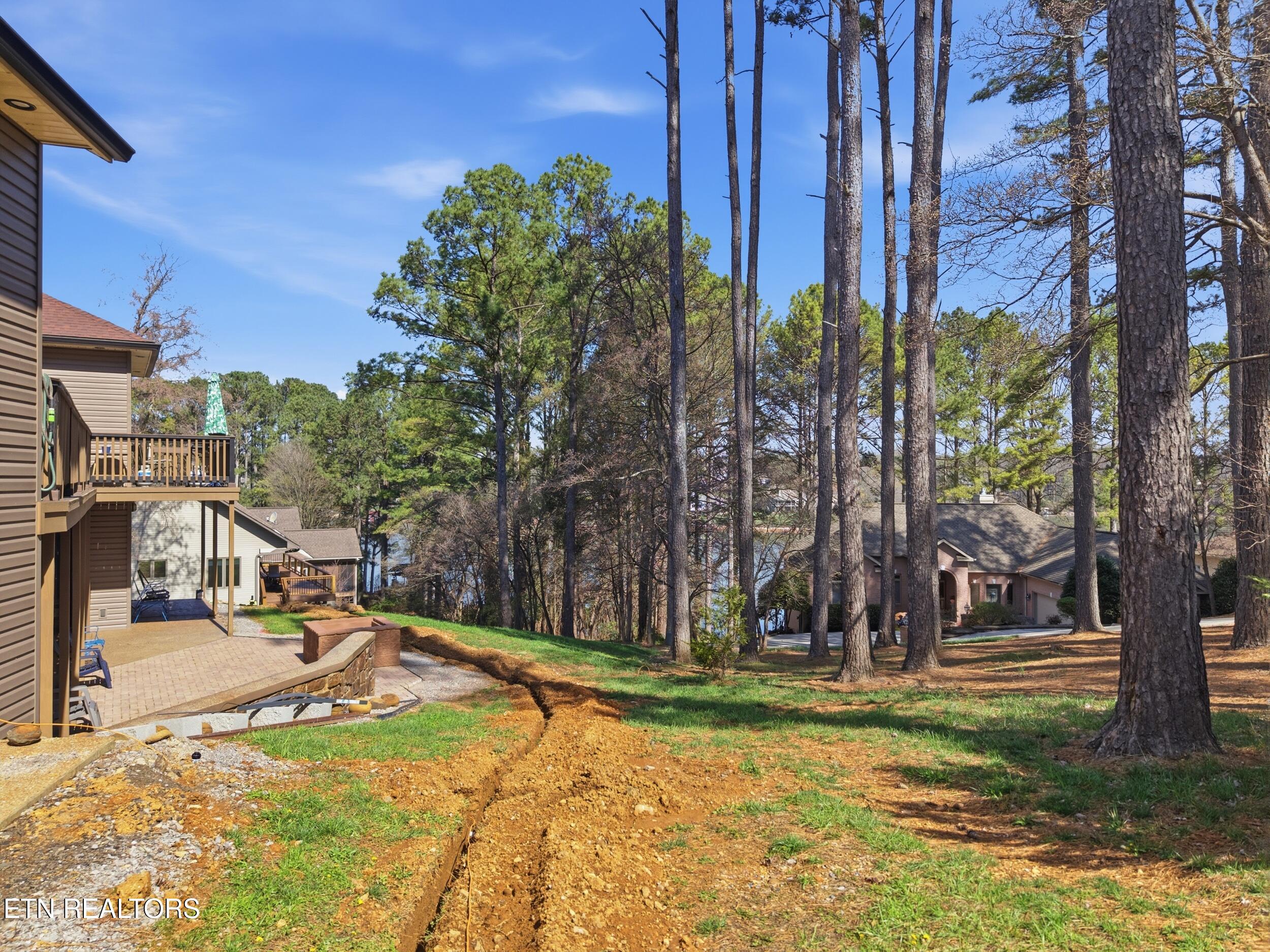 301 Inagehi Lane Loudon, TN 37774 - Photo 7 of 59 301_inaghei_ln_0020