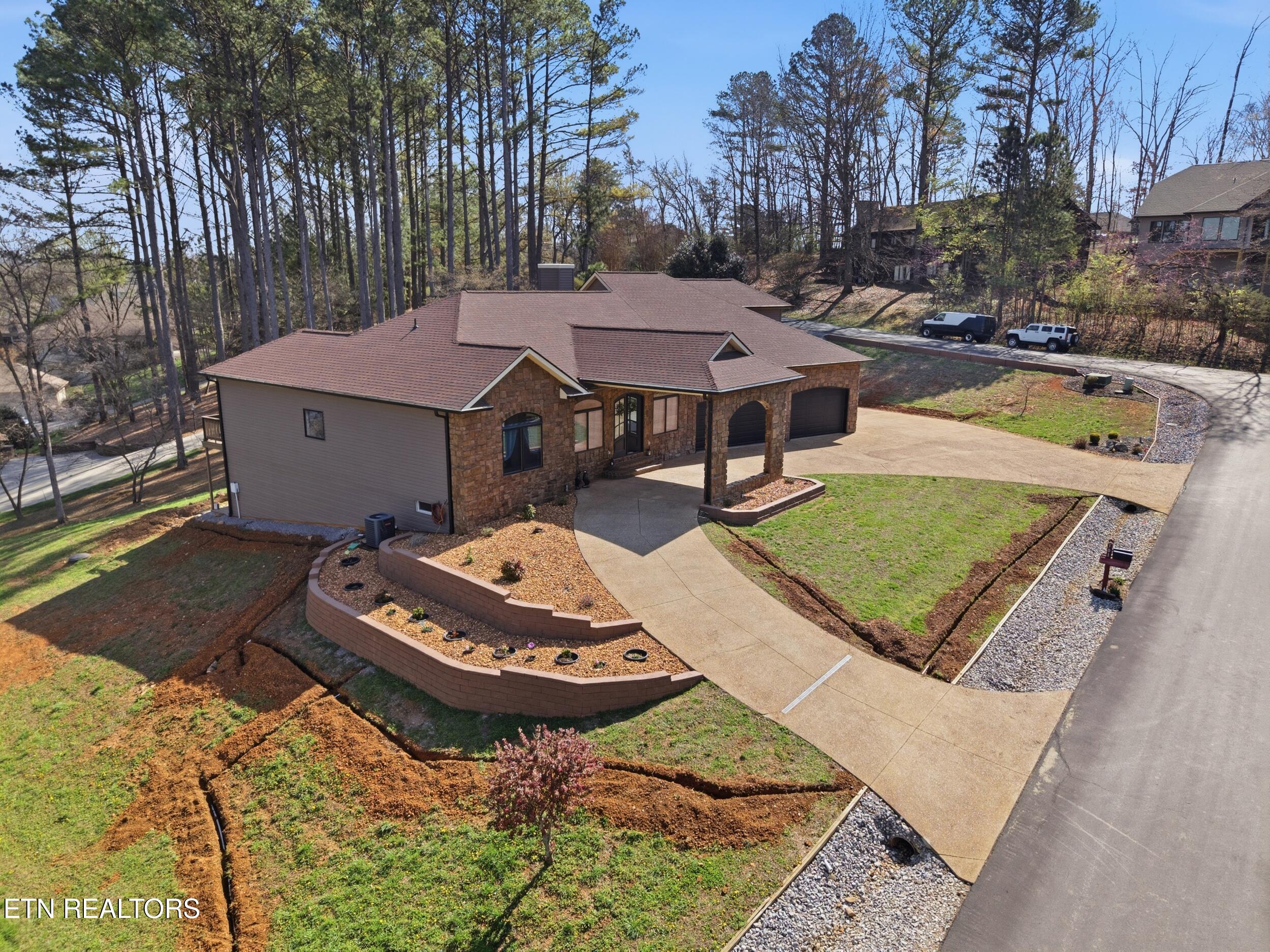 301 Inagehi Lane Loudon, TN 37774 - Photo 8 of 59 301_inaghei_ln_0023