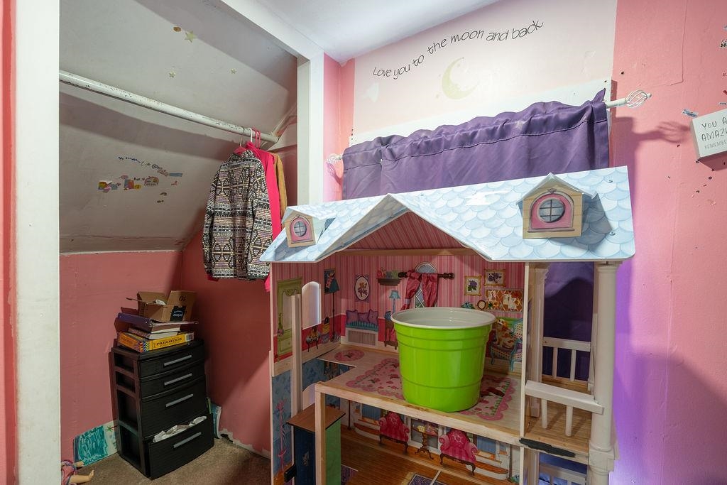 38 Strafford Road Rochester, NH 03867 - Photo 14 of 37