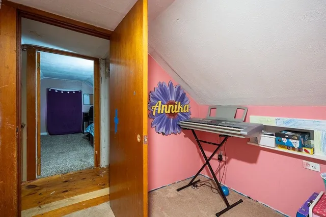 $279,000 | 38 Strafford Road, Rochester, NH 03867