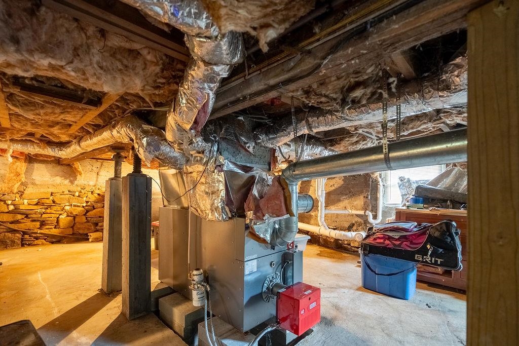 38 Strafford Road Rochester, NH 03867 - Photo 20 of 37