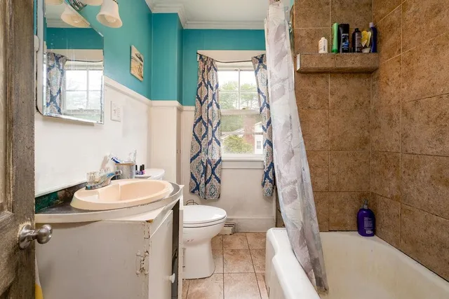 $279,000 | 38 Strafford Road, Rochester, NH 03867