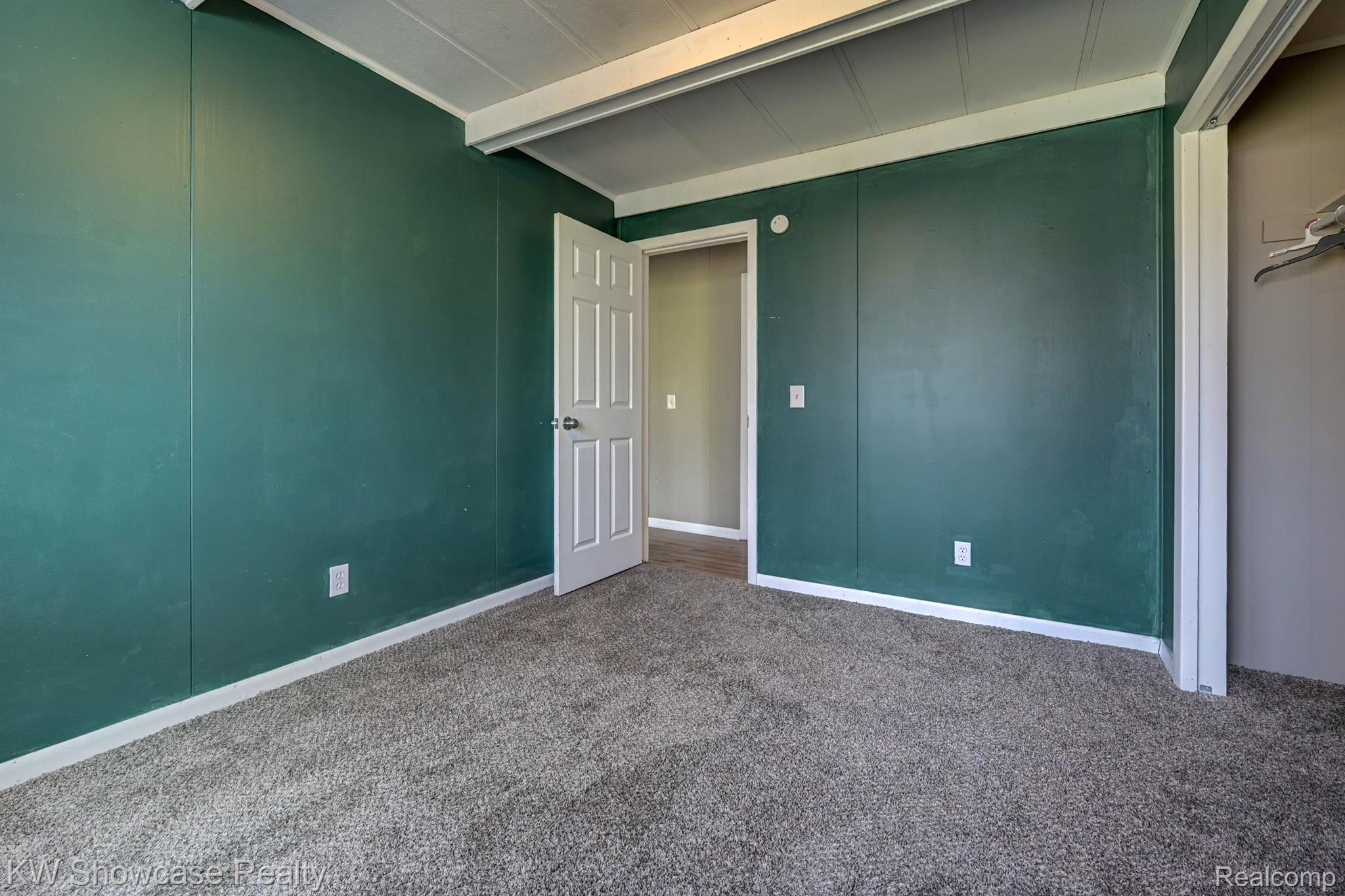 5130 Warmbriar Road White Lake, MI 48383 - Photo 21 of 44 Gallery Image 21