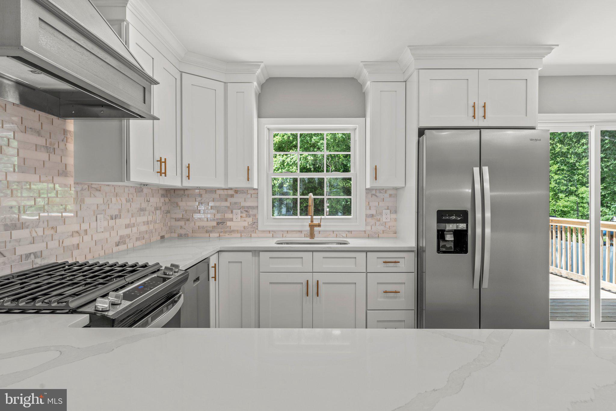 102 Golfview Drive Sewell, NJ 08080 - Photo 12 of 37