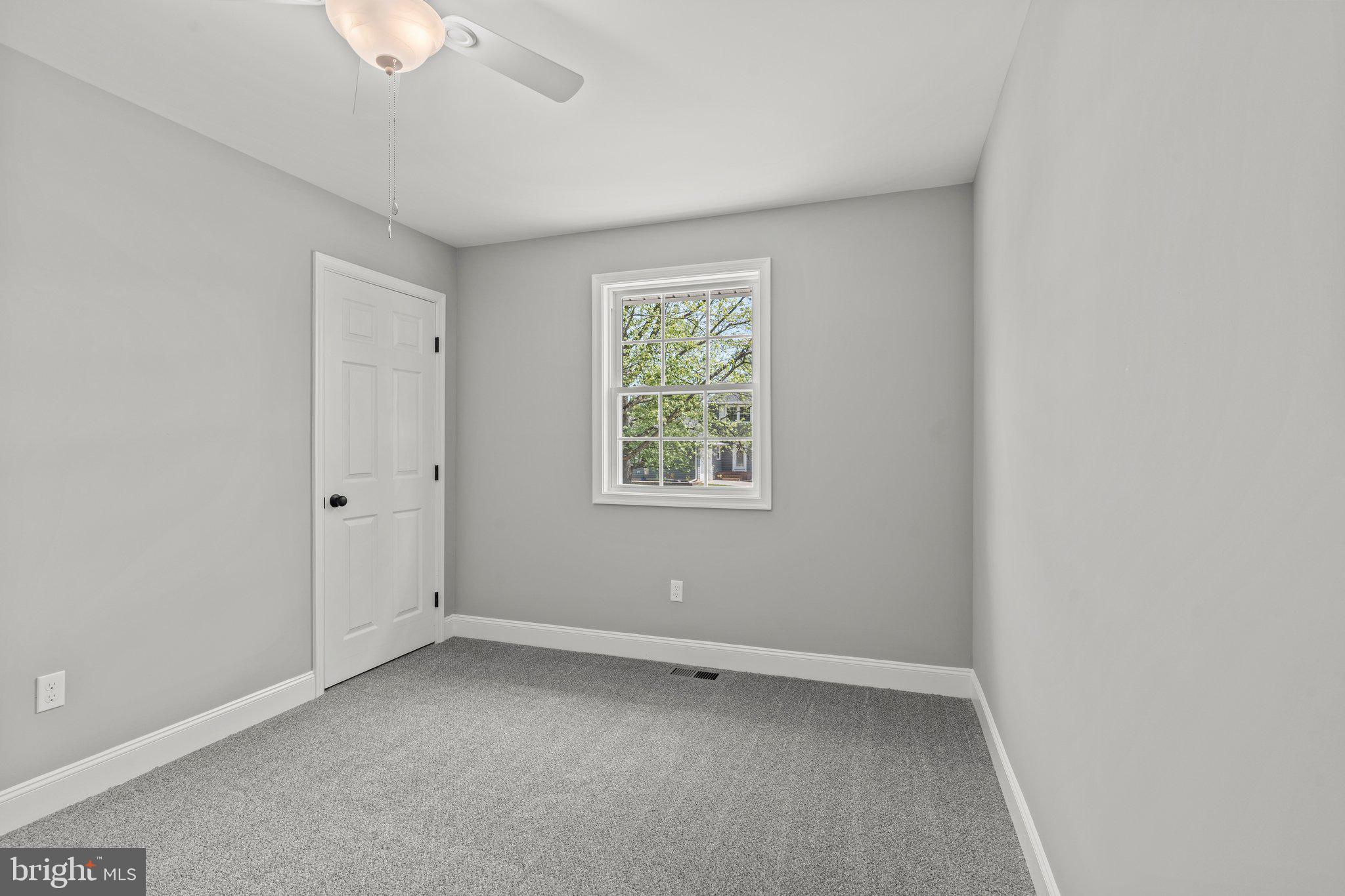 102 Golfview Drive Sewell, NJ 08080 - Photo 23 of 37