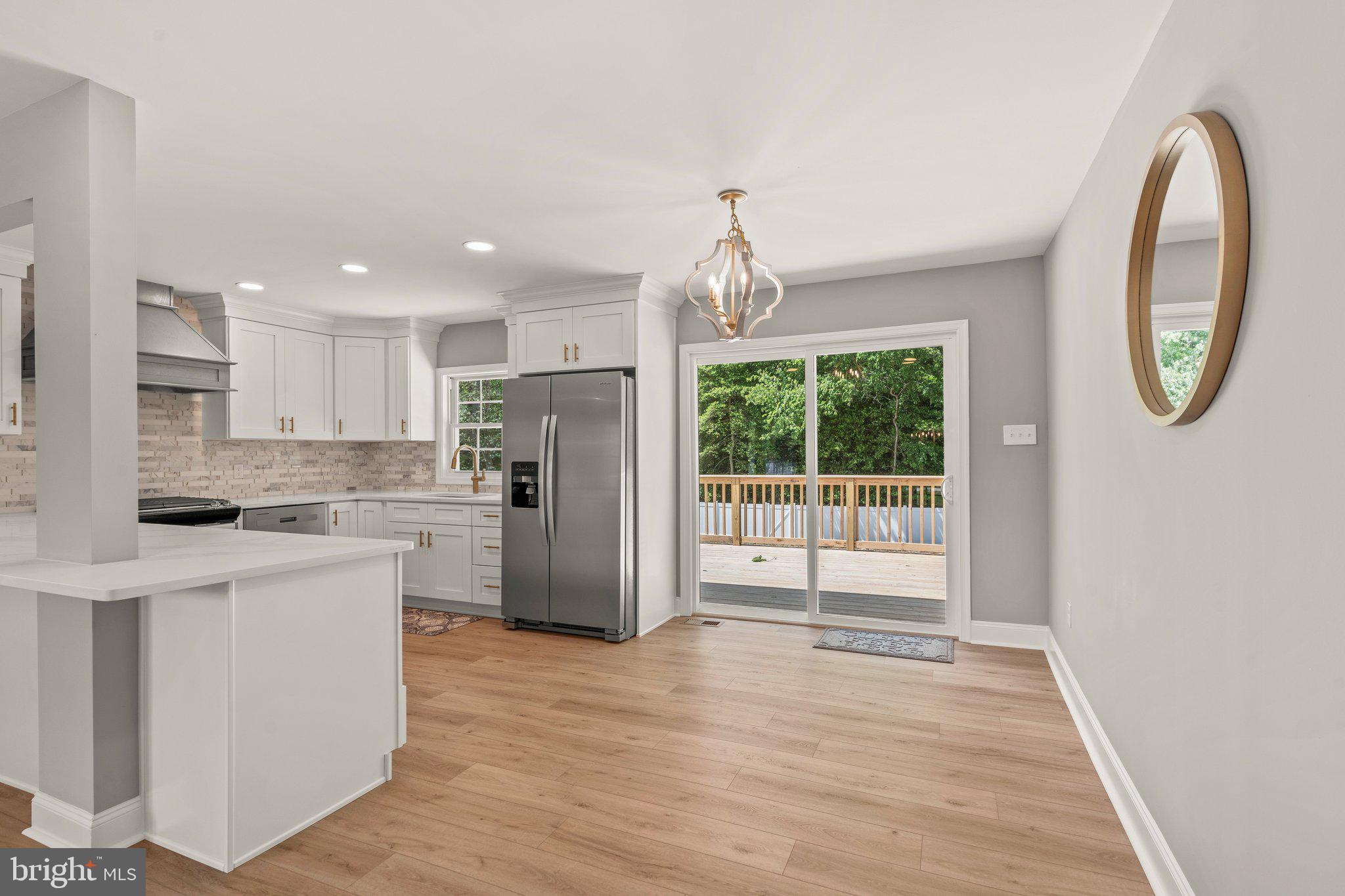 102 Golfview Drive Sewell, NJ 08080 - Photo 7 of 37