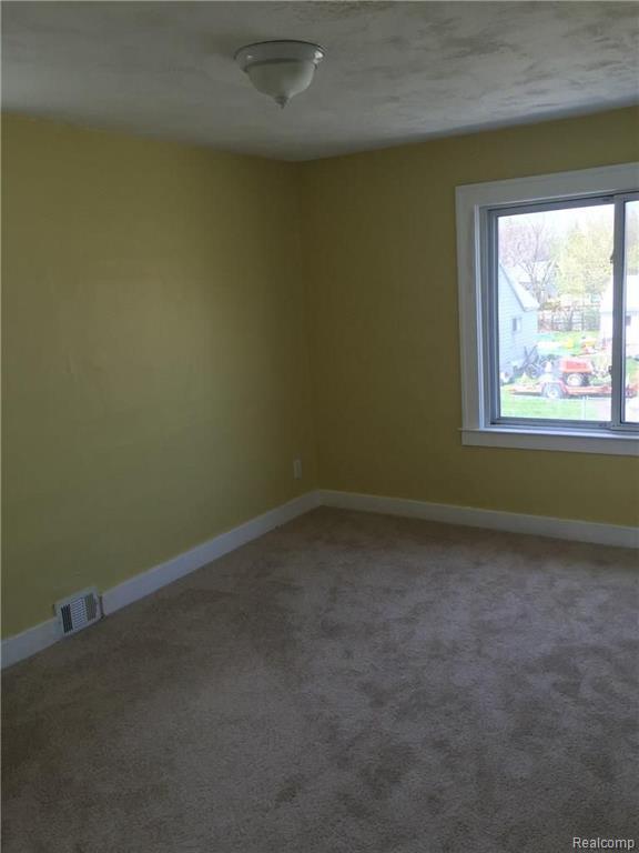 8088 Timken Avenue Warren, MI 48089 - Photo 18 of 19