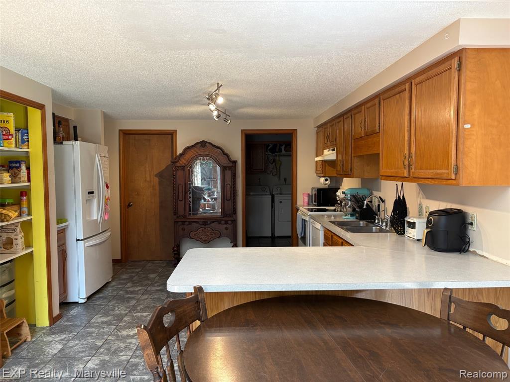 1204 Weeden Road Caro, MI 48723 - Photo 15 of 25