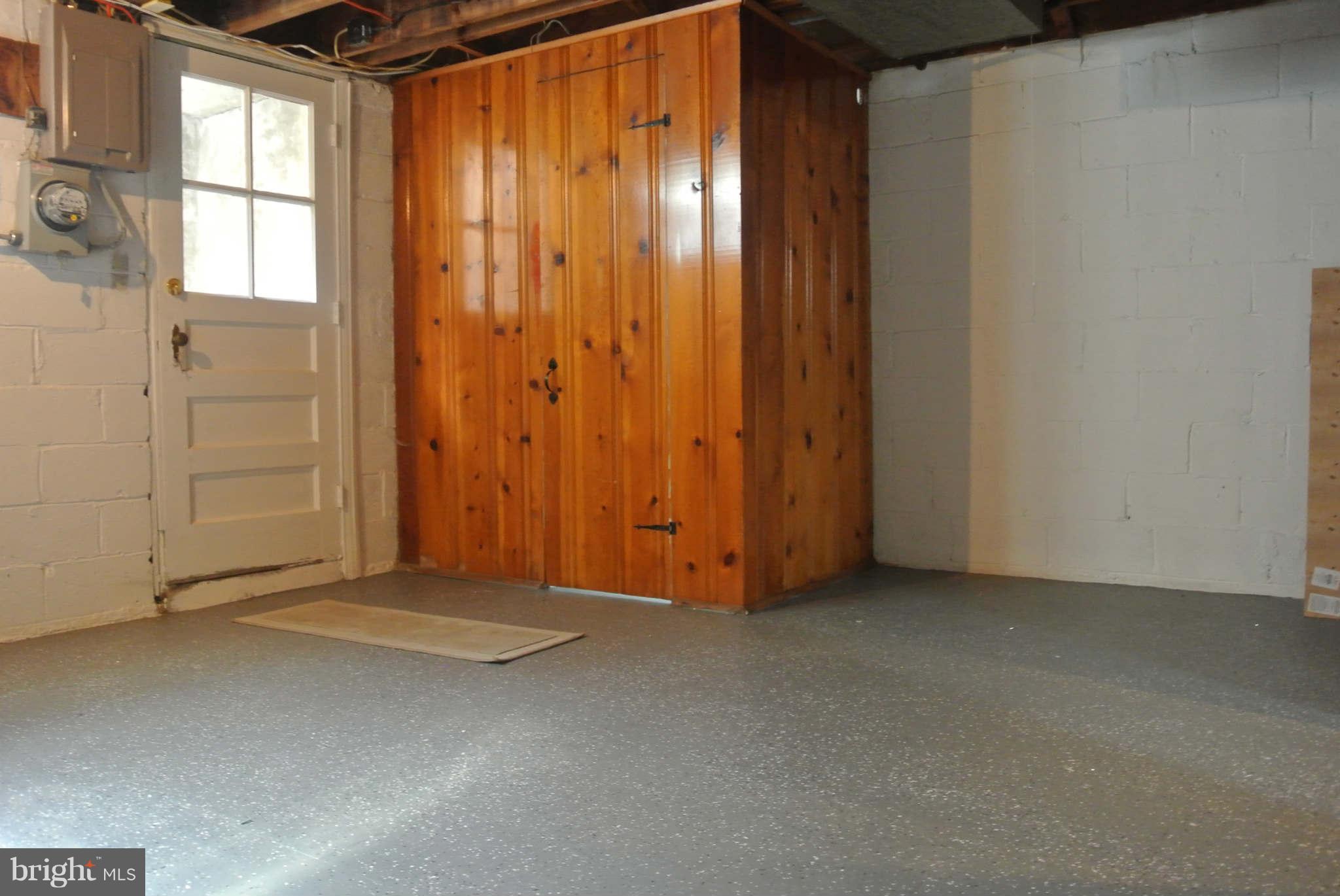 1176 Newfield Road Baltimore, MD 21207 - Photo 22 of 25 Interior (General)