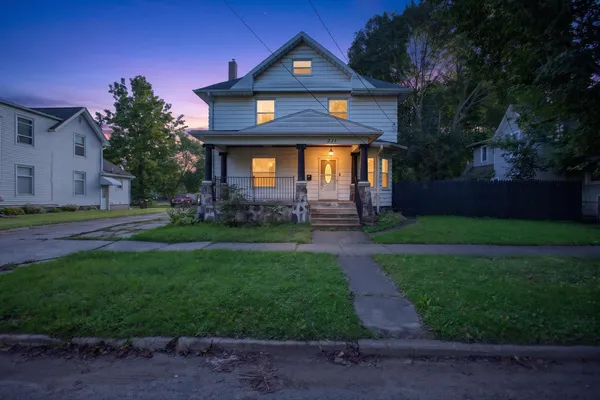 $149,500 | 211 Orange Street, Jackson, MI 49202