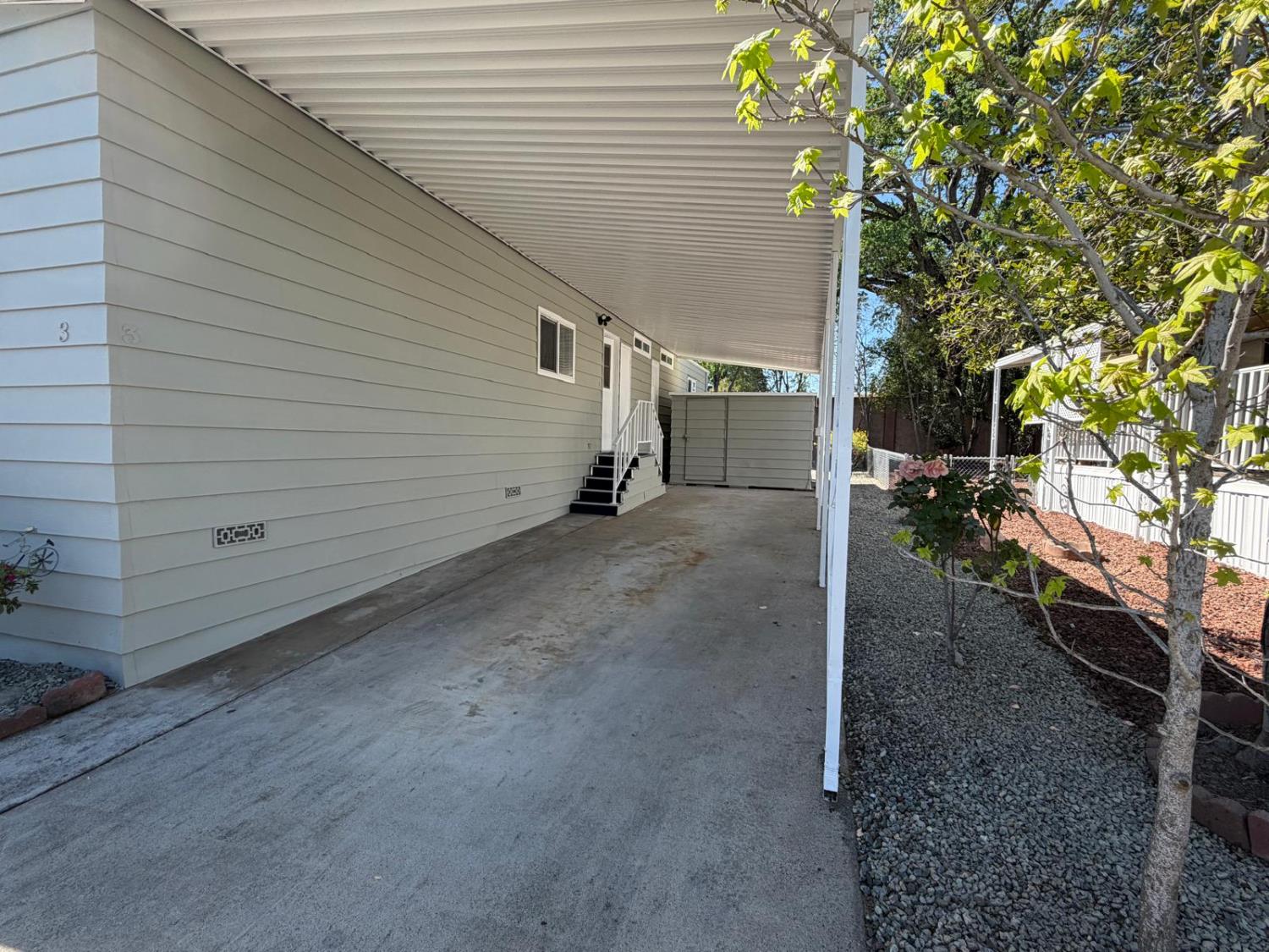 3 Rimma Way Roseville, CA 95661 - Photo 27 of 38 a backyard of a house