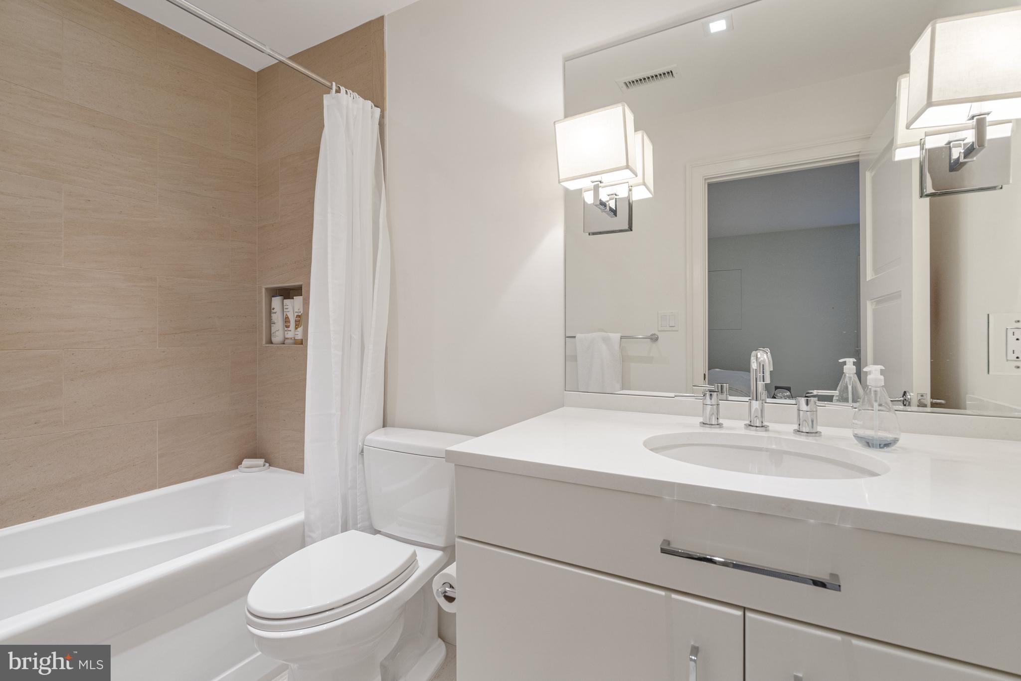 2109 Dunmore Lane Washington, DC 20007 - Photo 75 of 78 En-suite Fifth Bathroom