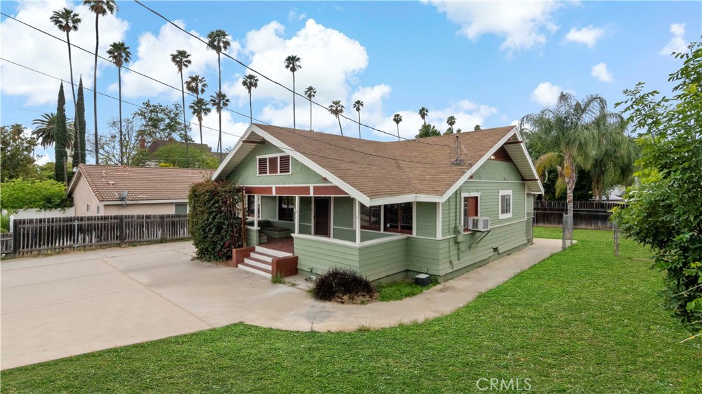 4781 Brockton Avenue Riverside, CA 92506 - Photo 37 of 46