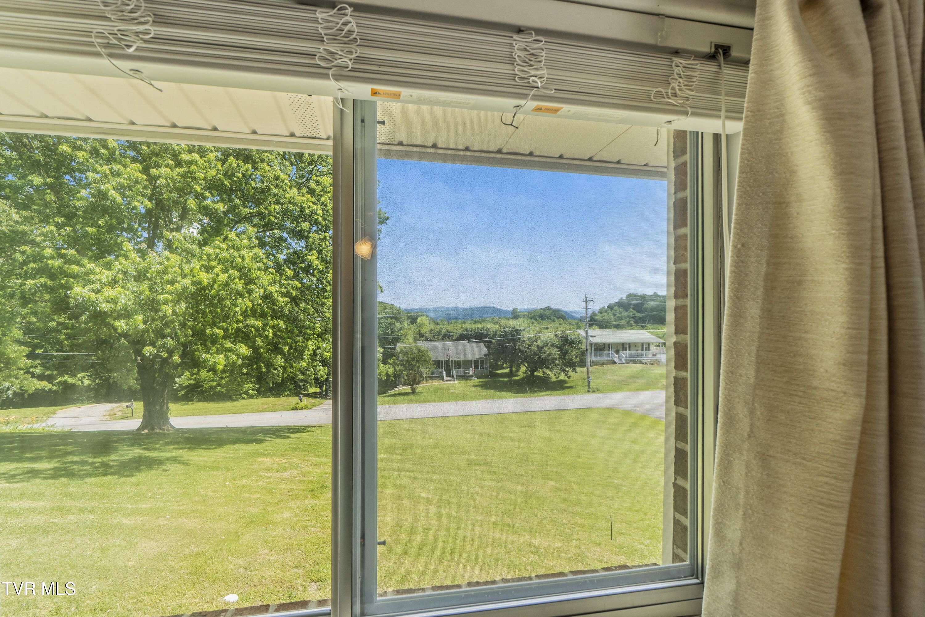 595 East Allens Bridge Road Greeneville, TN 37743 - Photo 29 of 63 29