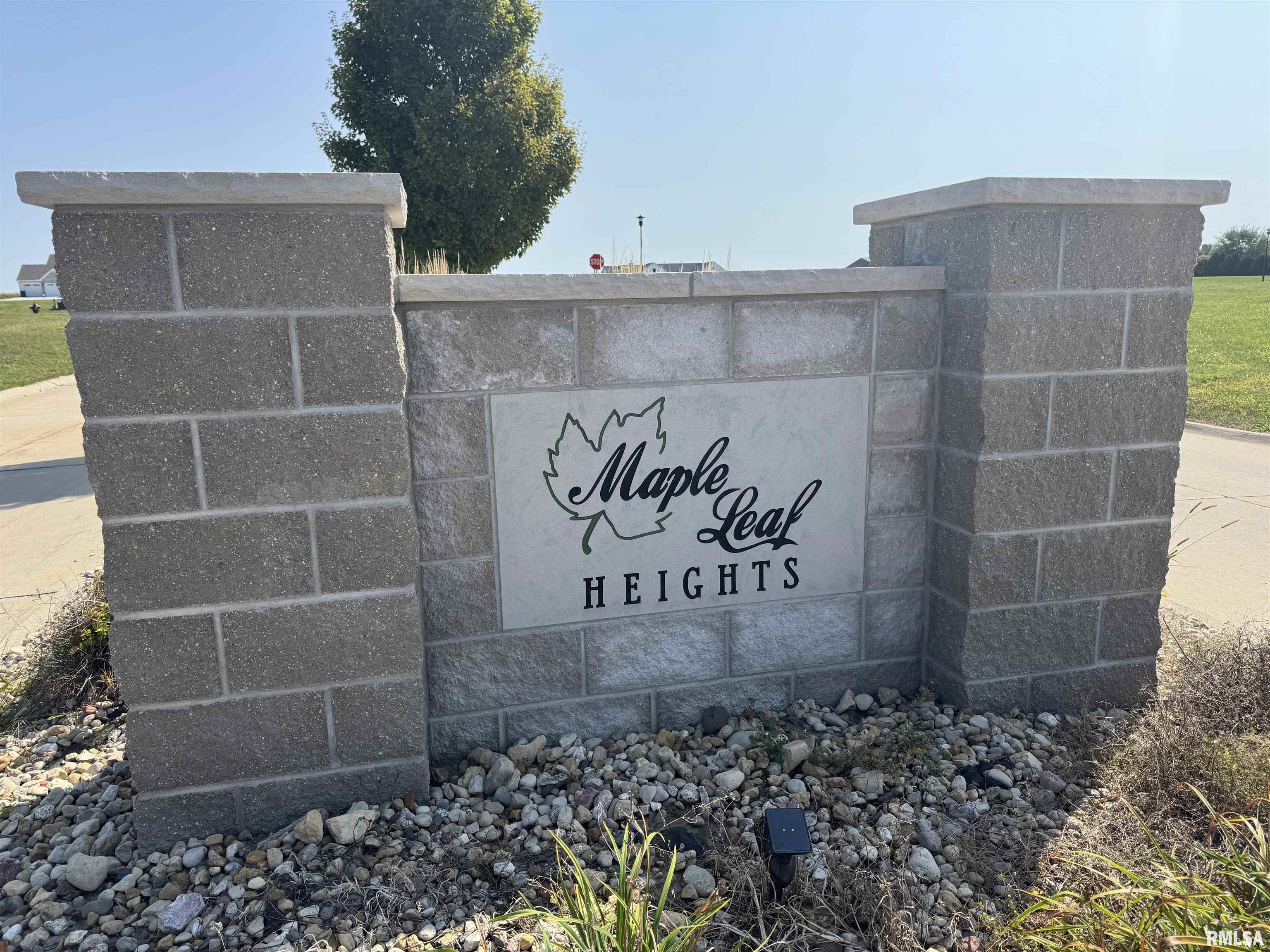 825 Book Lane Geneseo, IL 61254 - Photo 2 of 2