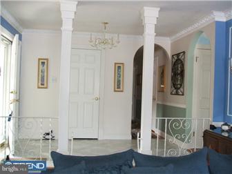 2417 Beverly Road Cinnaminson, NJ 08077 - Photo 2 of 12 Foyer