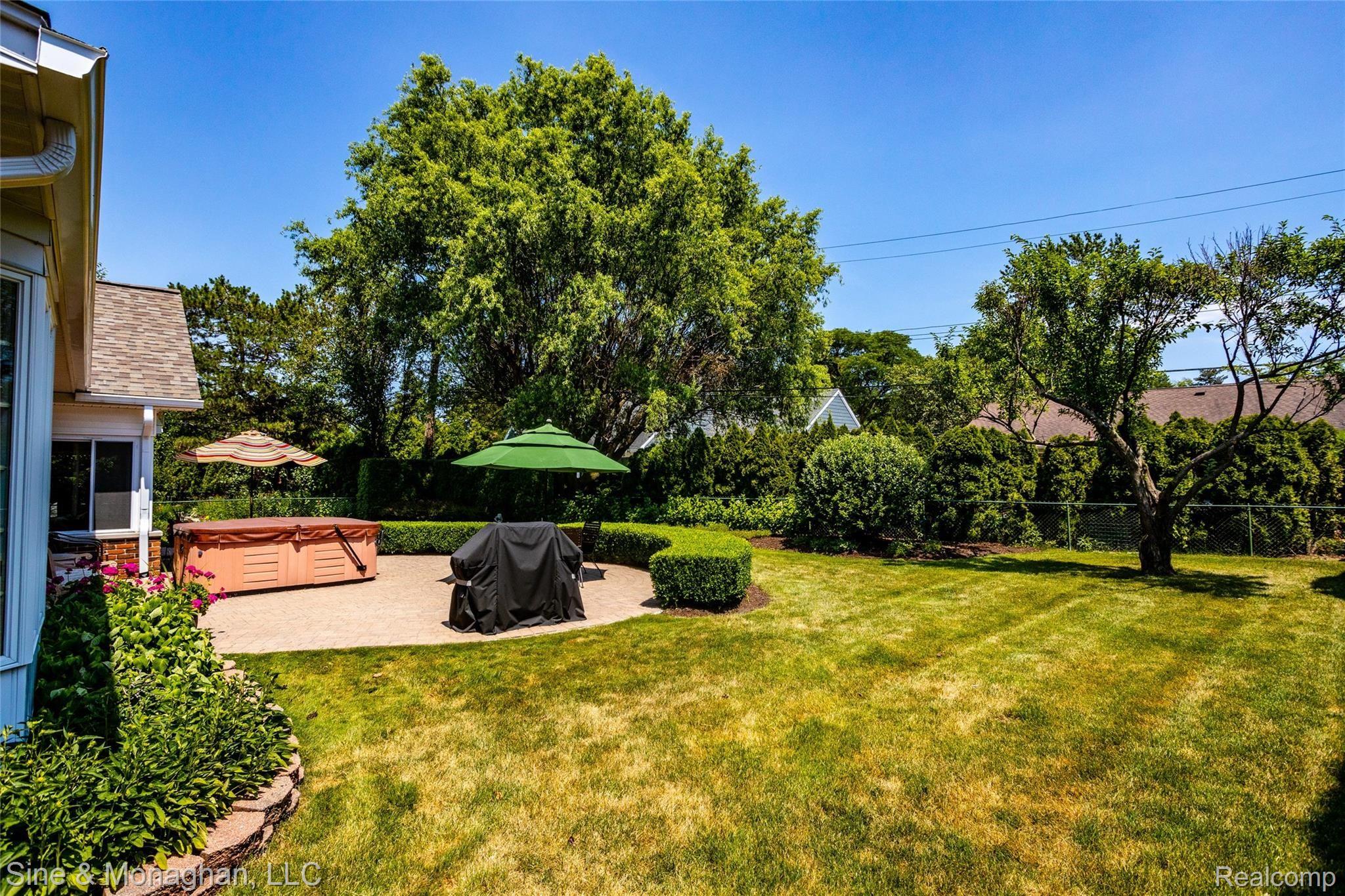 435 Barclay Road Grosse Pointe, MI 48236 - Photo 47 of 60 435 Barclay L050.jpg