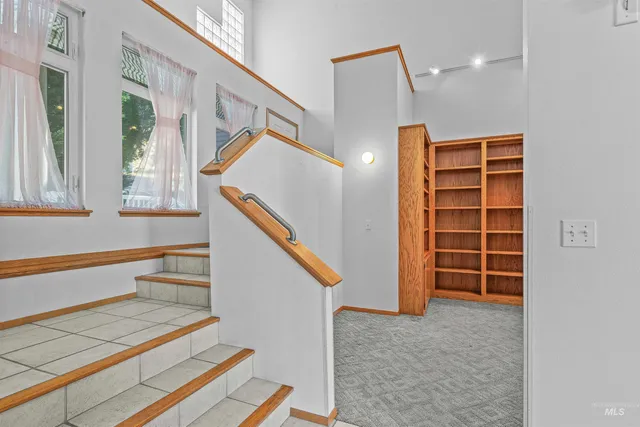 $499,999 | 1962 Golfview Drive, Clarkston, WA 99403