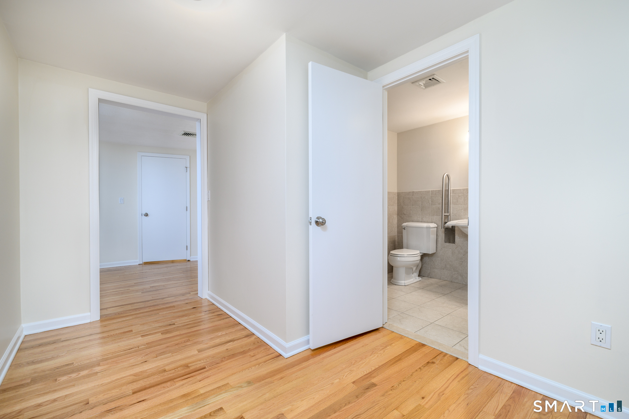 20 Rockmere Road Norwalk, CT 06851 - Photo 16 of 29 Office