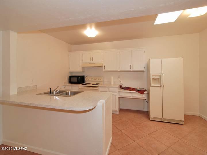 8061 East Shadow Canyon Road Tucson, AZ 85750 - Photo 7 of 10