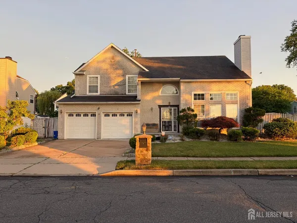 $739,850 | 29 Major Drive, Sayreville, NJ 08872
