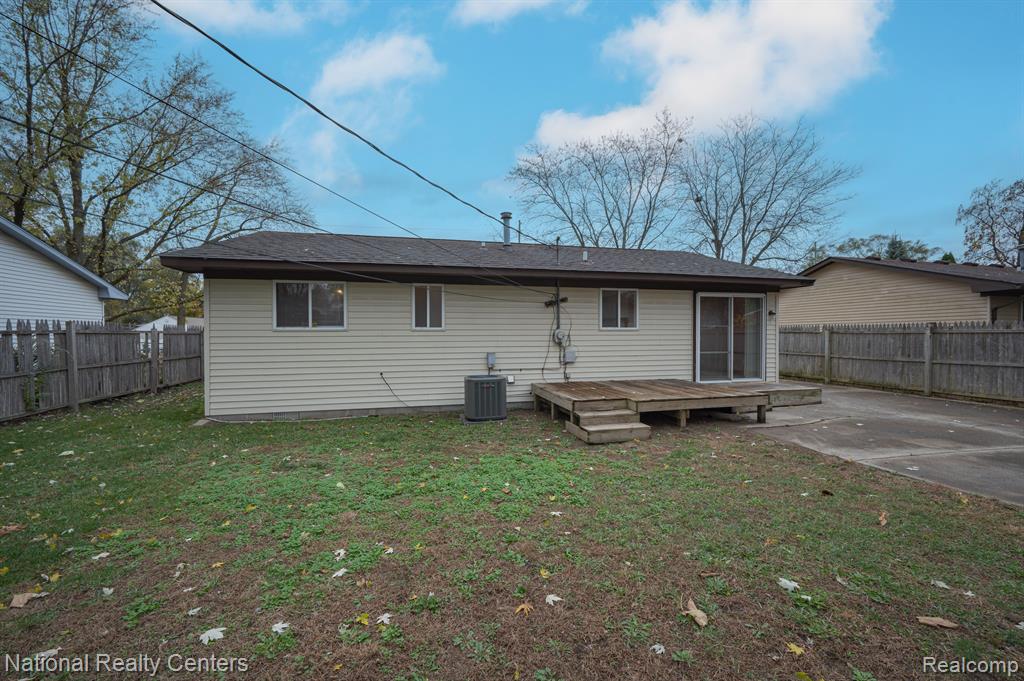 47445 Dequindre Road Rochester, MI 48307 - Photo 17 of 21