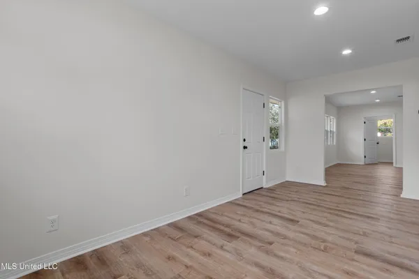 $375,000 | 5215 Washington Avenue, Gulfport, MS 39507