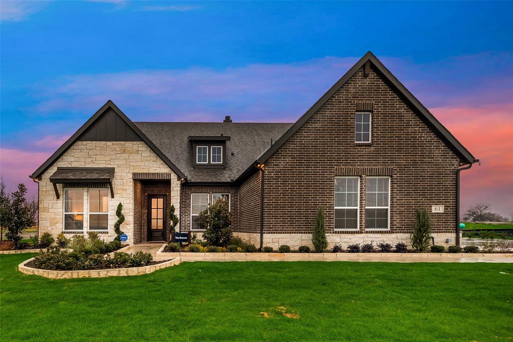 61 Roosevelt Ln Valley View Valley View, TX 76272 - Photo 2 of 24
