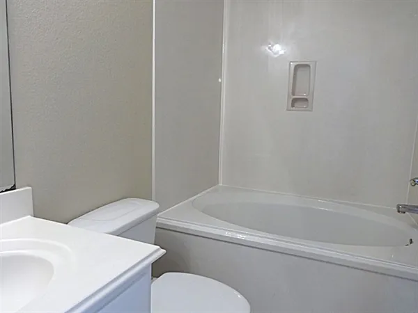 $1,940 | 9510 Narnia Springs Court, Houston, TX 77075