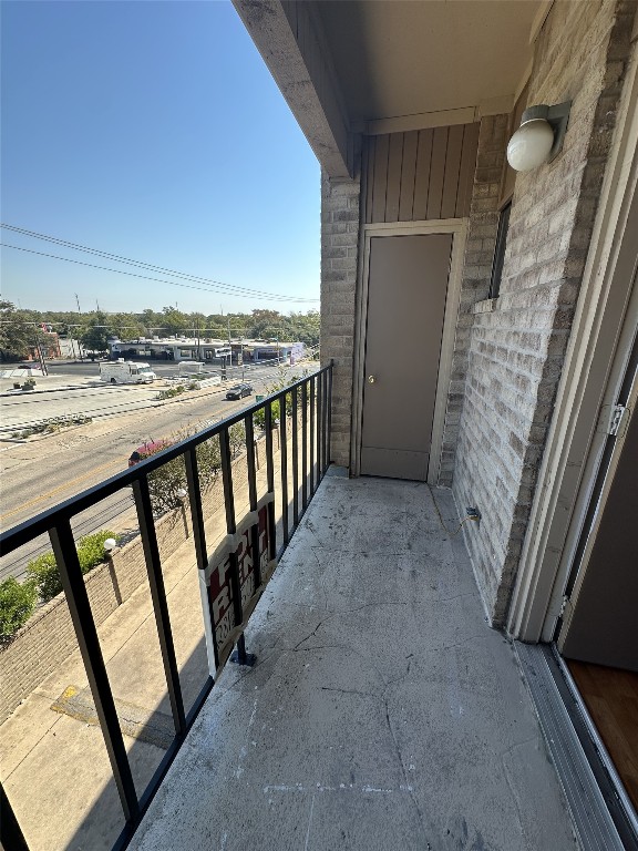 3316 Guadalupe Street, Unit 306 Austin, TX 78705 - Photo 15 of 28