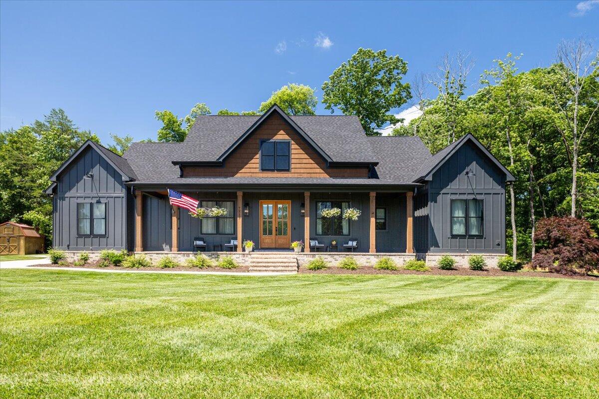 002-Taylor Gardenhire - IMG_0865