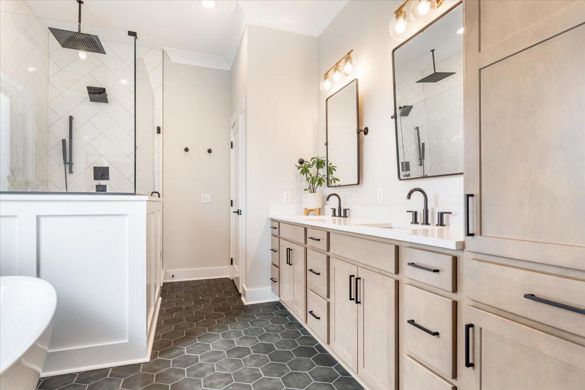 7513 Raptors Roost Lane Signal Mountain, TN 37377 - Photo 38 of 69 048-IMG_9212