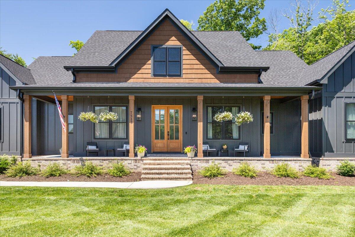 7513 Raptors Roost Lane Signal Mountain, TN 37377 - Photo 5 of 69 006-Taylor Gardenhire - IMG_0874 (1)