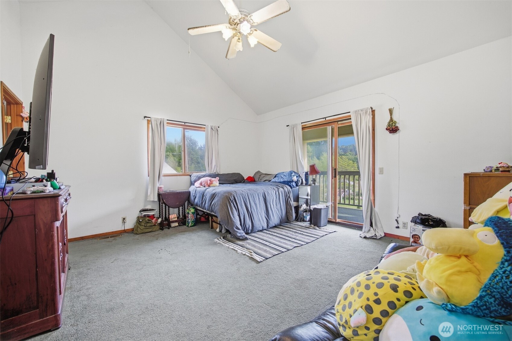 8120 Gordon Road Concrete, WA 98237 - Photo 20 of 37